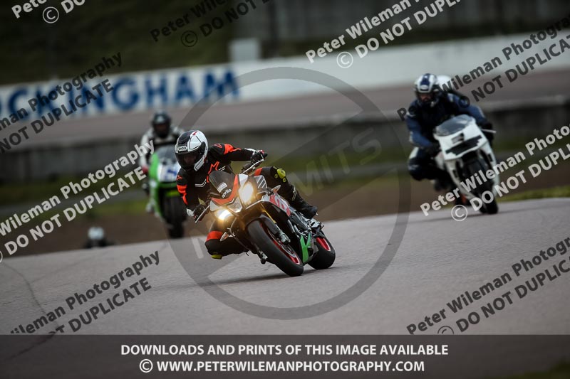 Rockingham no limits trackday;enduro digital images;event digital images;eventdigitalimages;no limits trackdays;peter wileman photography;racing digital images;rockingham raceway northamptonshire;rockingham trackday photographs;trackday digital images;trackday photos